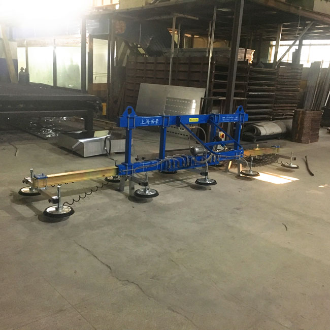  Plate suction crane